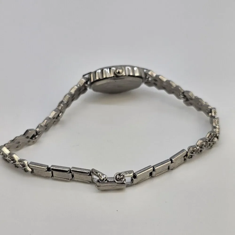 VTG Majestron Watch Women 18mm Marcasite MOP Oval Dial‎ 7
